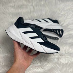Adidas Adistar Low Womens Distance Running Shoe Black White